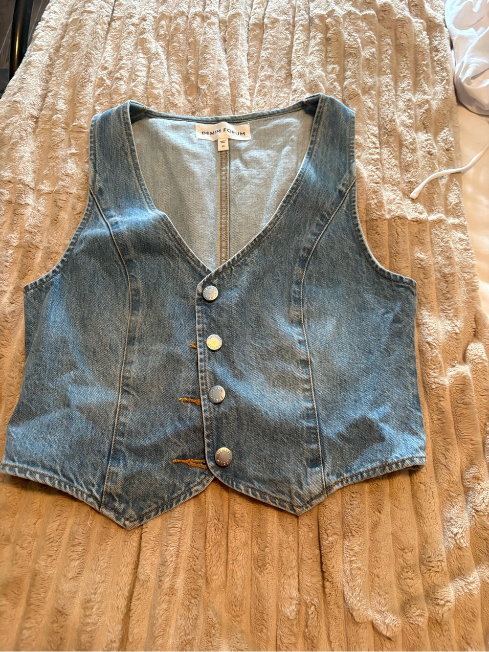 Aritzia denim forum top
